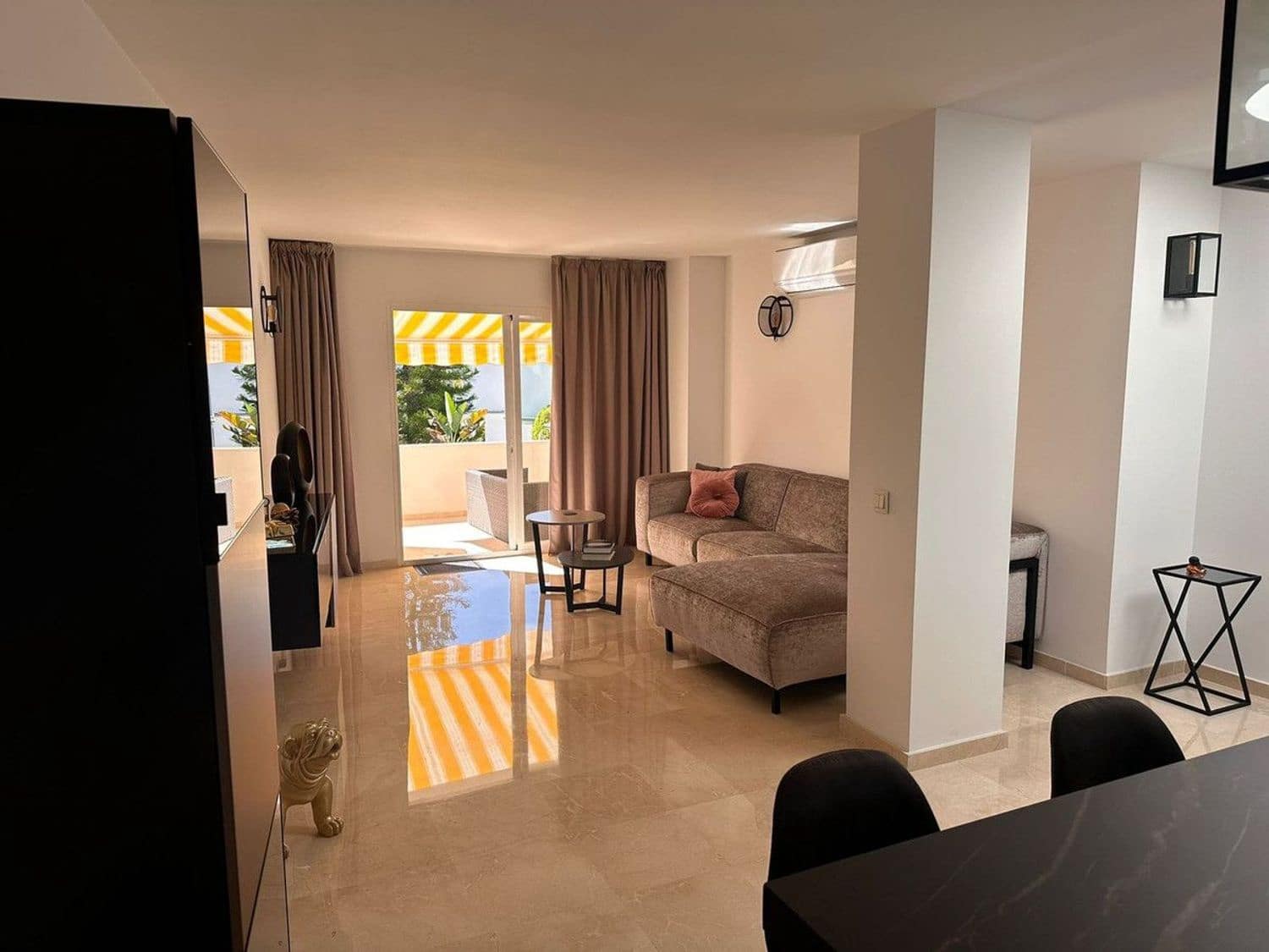2 sypialnia Apartament na sprzedaż w Estepona z basenem garażem - 495 000 € (Ref: 9844728)