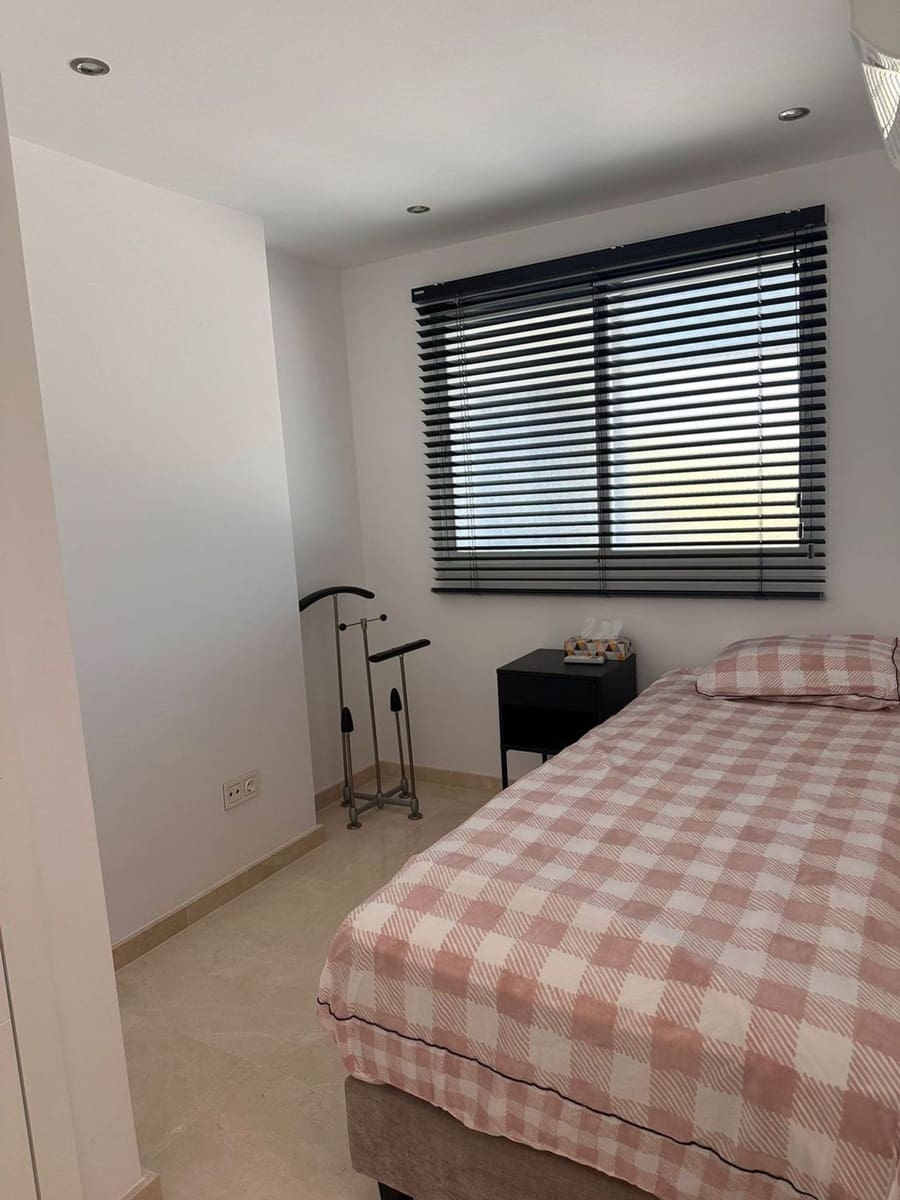 2 sypialnia Apartament na sprzedaż w Estepona z basenem garażem - 495 000 € (Ref: 9844728)