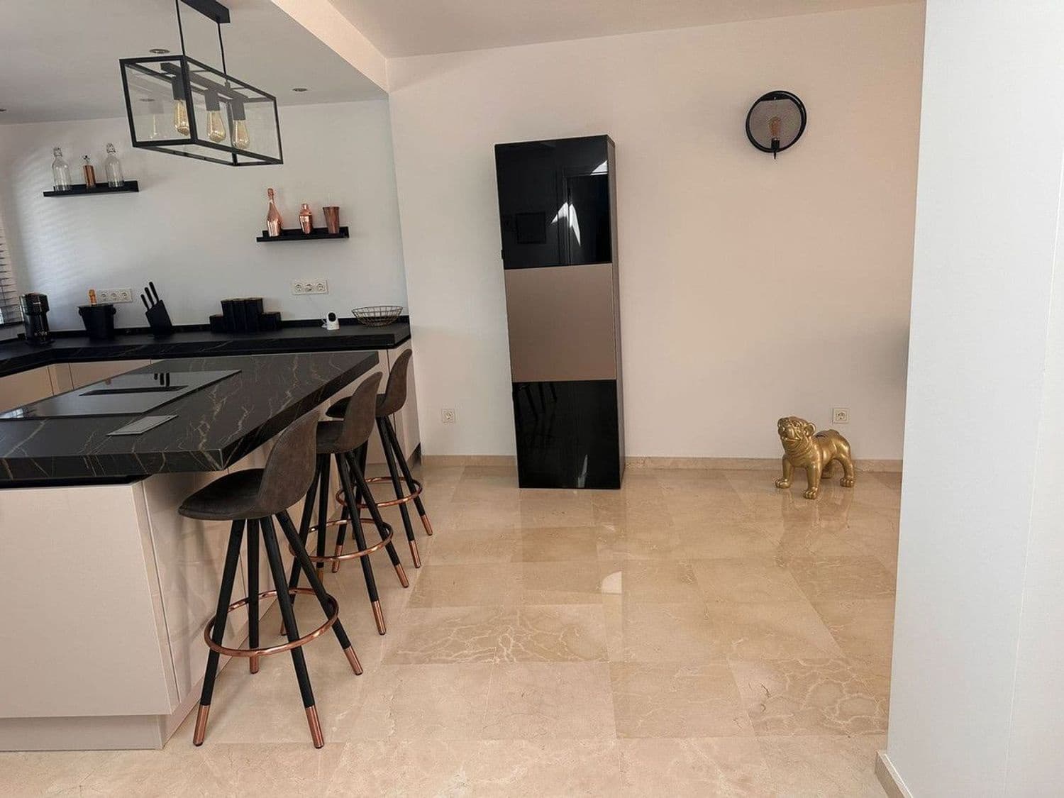 2 sypialnia Apartament na sprzedaż w Estepona z basenem garażem - 495 000 € (Ref: 9844728)