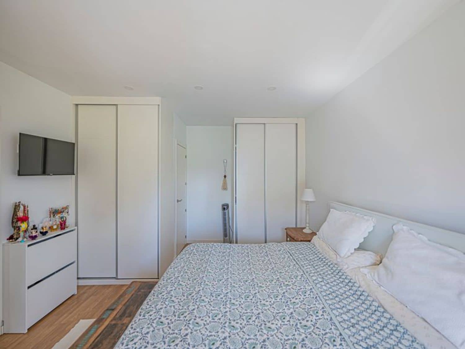 2 soverom Hus til salgs i Atalaya-Isdabe med svømmebasseng garasje - € 549 000 (Ref: 9848997)