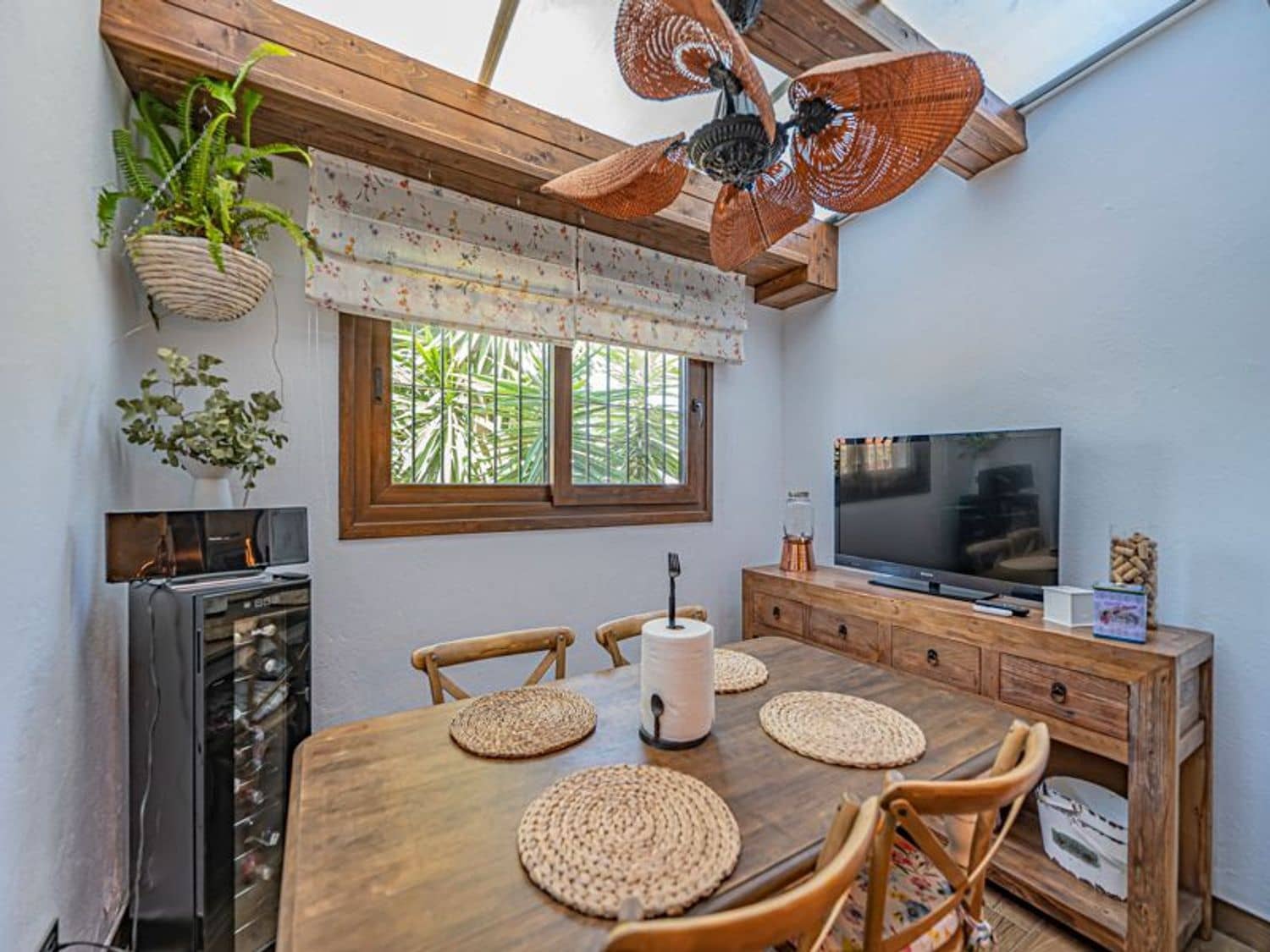 2 soverom Hus til salgs i Atalaya-Isdabe med svømmebasseng garasje - € 549 000 (Ref: 9848997)