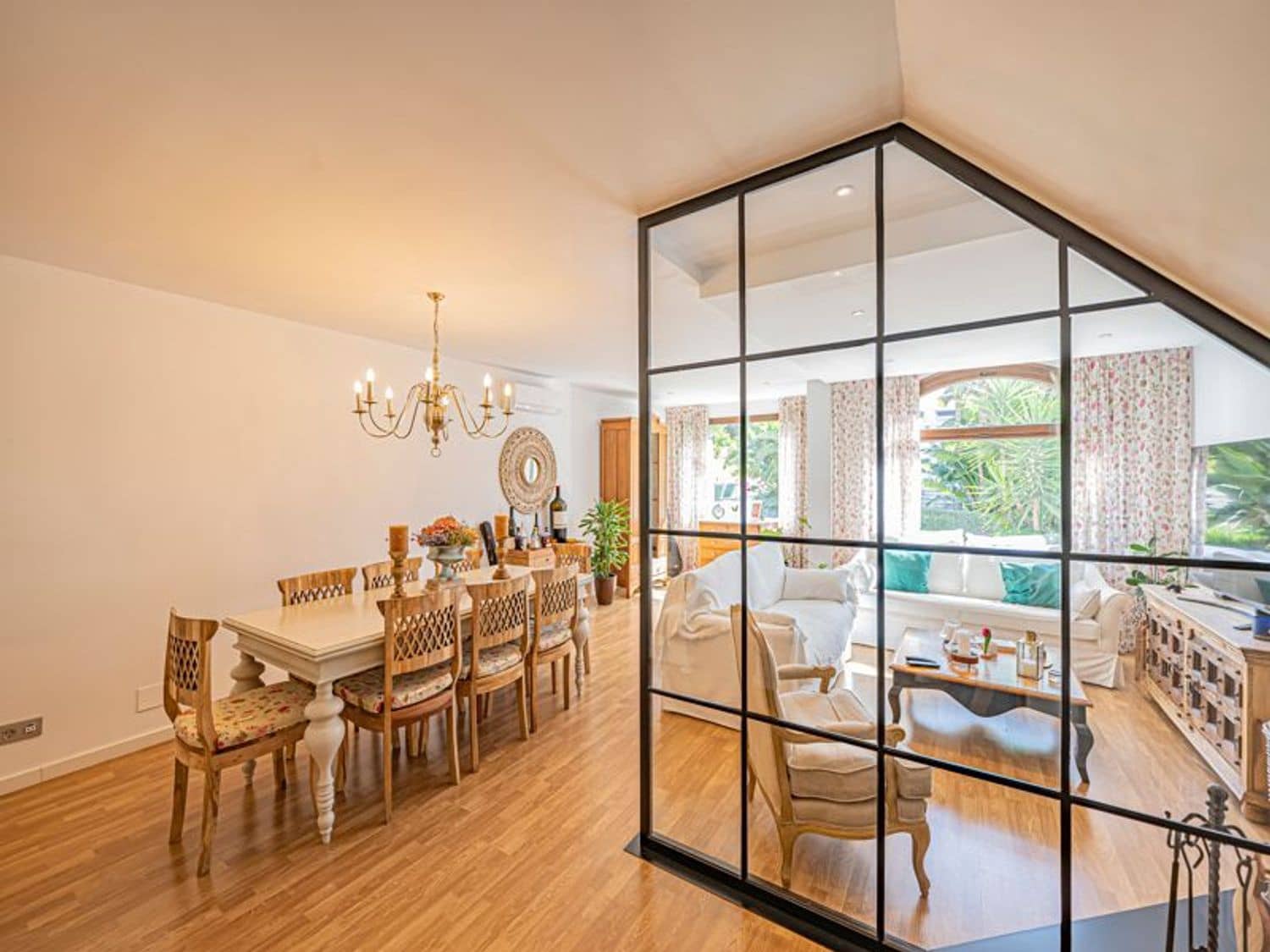 2 soverom Hus til salgs i Atalaya-Isdabe med svømmebasseng garasje - € 549 000 (Ref: 9848997)
