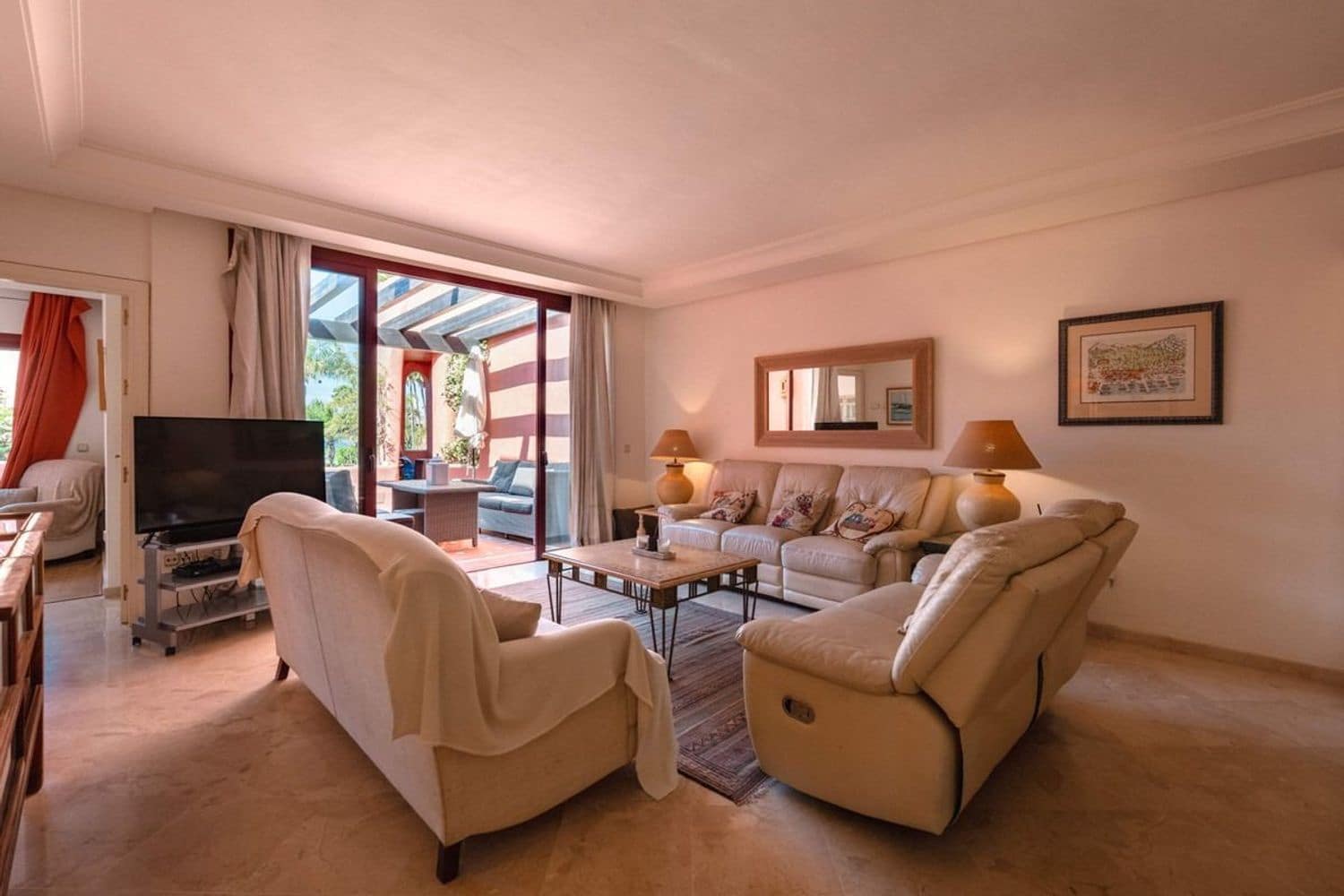 Apartamento de 1 habitación en New Golden Mile en venta con garaje - 1.499.000 € (Ref: 9856310)