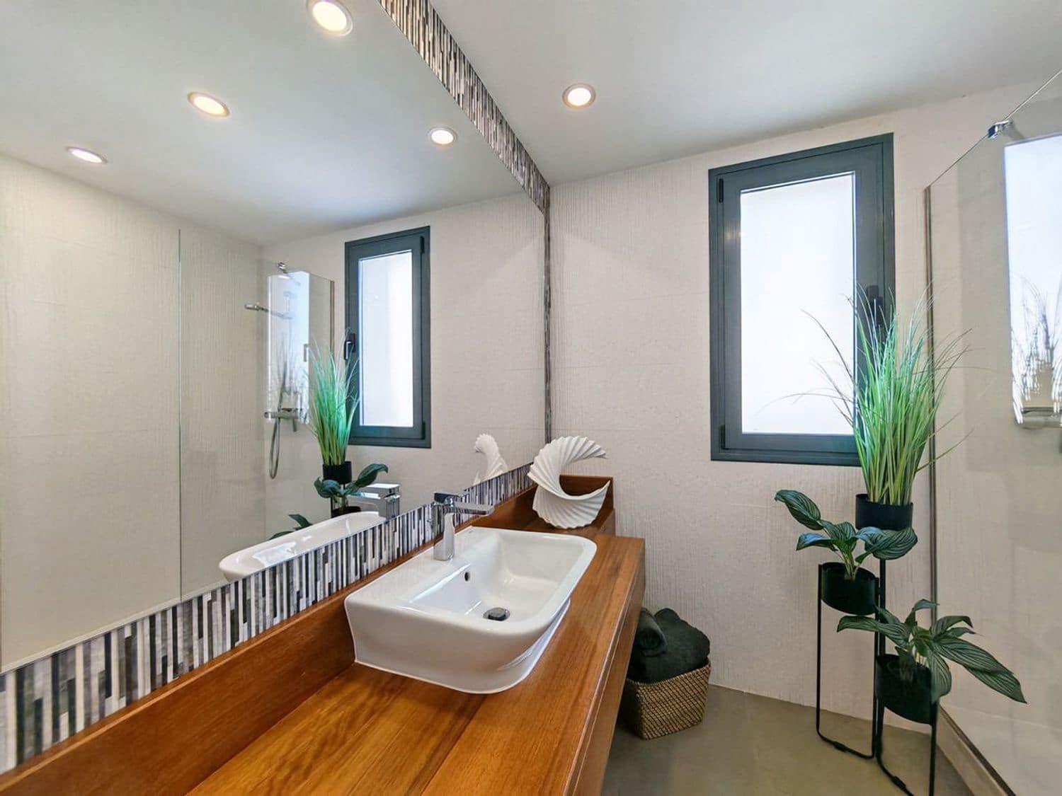 Apartamento de 3 habitaciones en Cabopino en venta con piscina garaje - 1.050.000 € (Ref: 9856312)