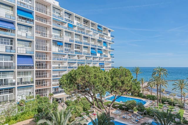 1 makuuhuone Huoneisto myytävänä paikassa Playa de Fontanilla, Marbella mukana uima-altaan 
autotalli - 494 000 € (Ref: 9856315)
