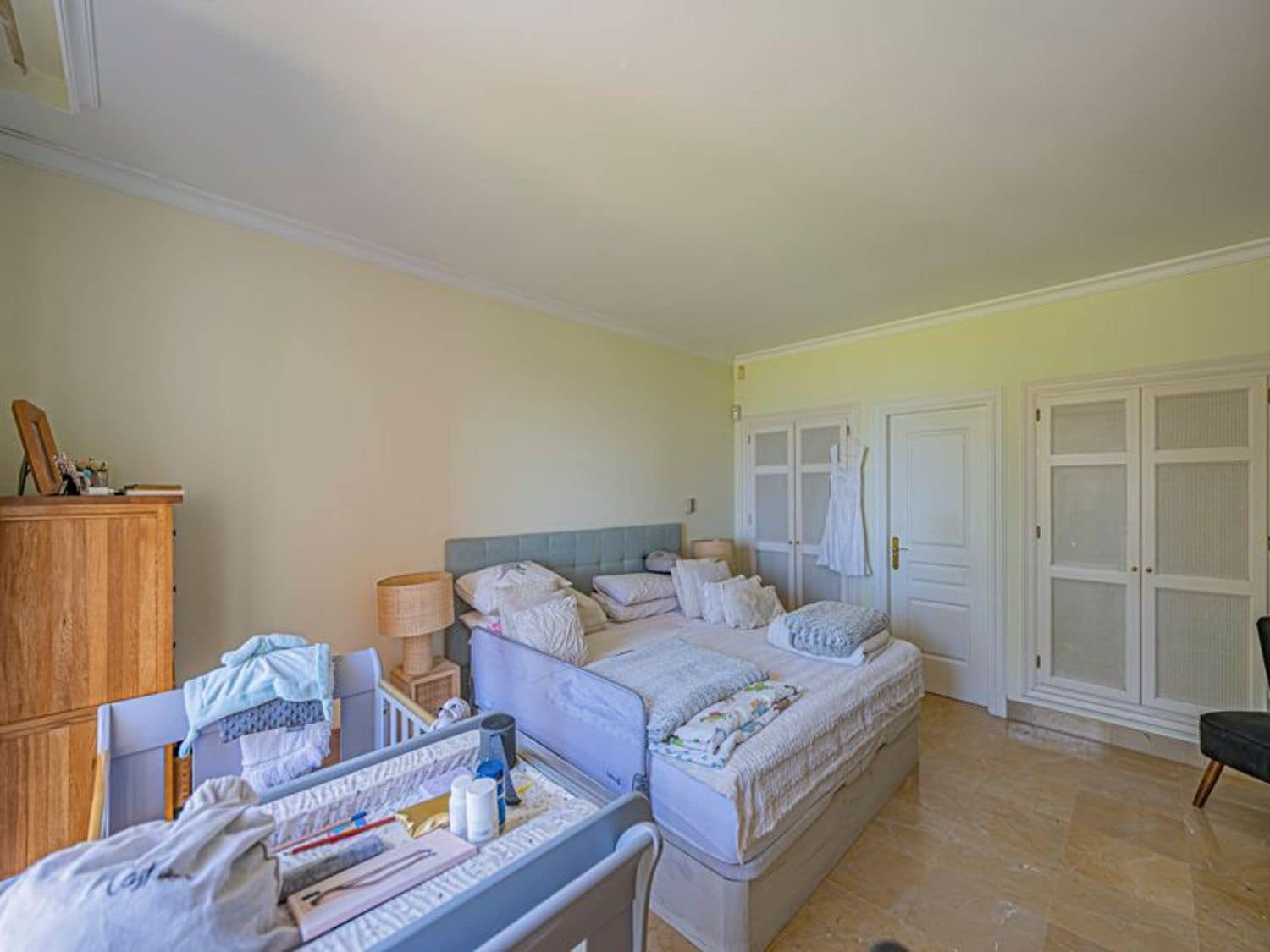 3 sypialnia Apartament na sprzedaż w La Mairena z basenem garażem - 895 000 € (Ref: 9858008)