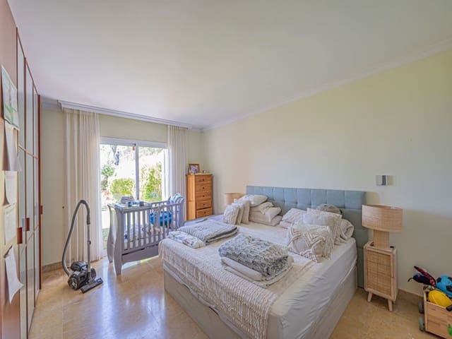 3 sypialnia Apartament na sprzedaż w La Mairena, Ojen z basenem garażem - 895 000 € (Ref: 9858008)