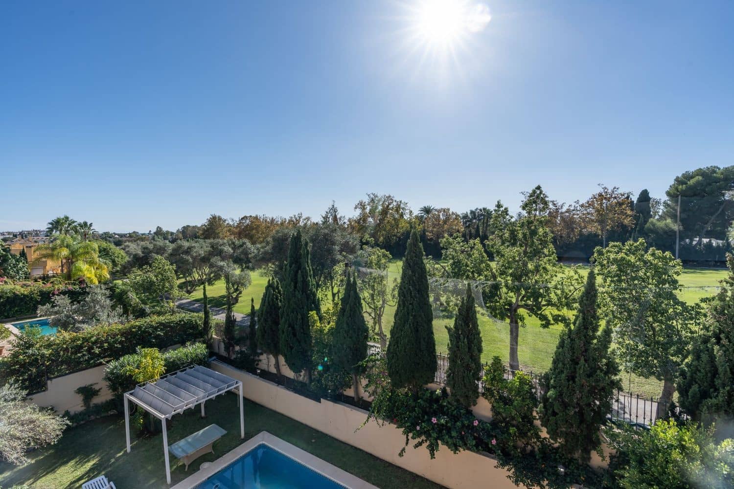 5 sovrum Hus till salu i San Pedro de Alcantara med pool garage - 1 750 000 € (Ref: 9869792)