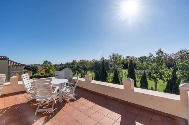 5 sovrum Hus till salu i Guadalmina Alta, Marbella med pool garage - 1 750 000 € (Ref: 9869792)