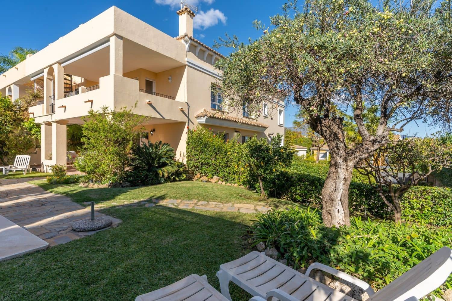5 sovrum Hus till salu i San Pedro de Alcantara med pool garage - 1 750 000 € (Ref: 9869792)
