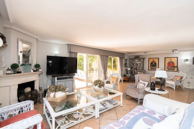 5 sovrum Hus till salu i Guadalmina Alta, Marbella med pool garage - 1 750 000 € (Ref: 9869792)