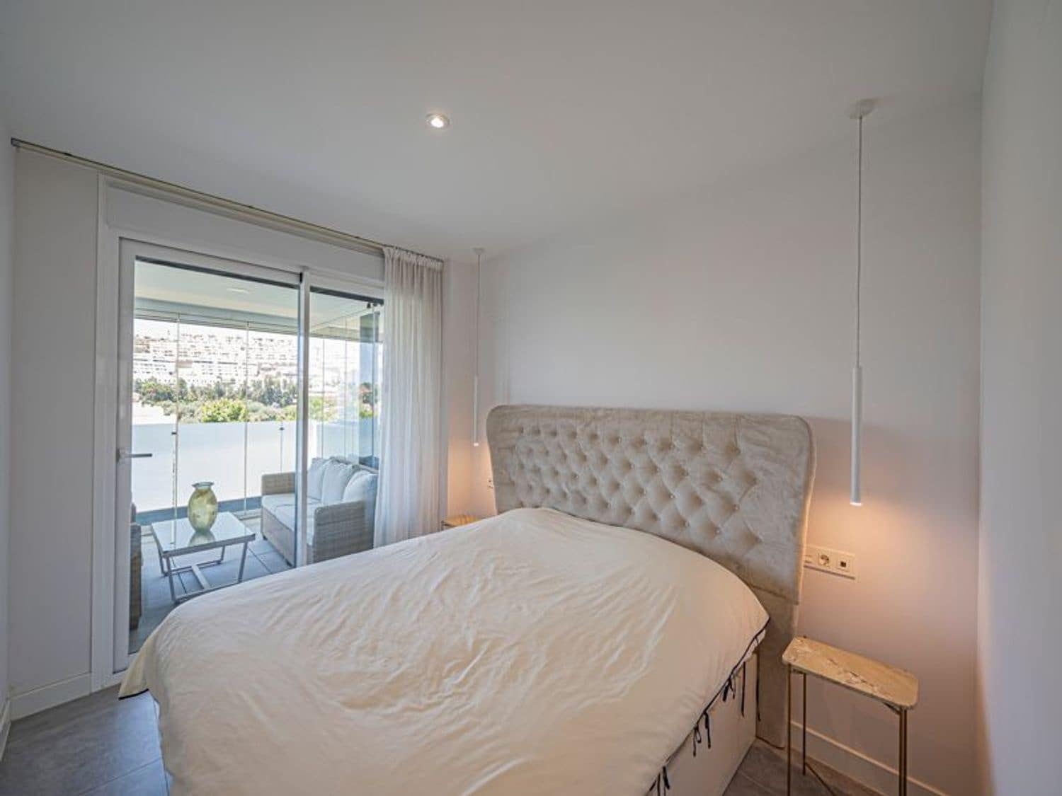 3 bedroom Apartment for sale in Las Lagunas de Mijas with pool garage - € 690,000 (Ref: 9870575)