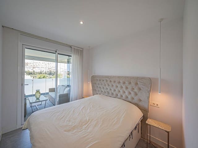 3 bedroom Apartment for sale in Las Lagunas de Mijas, Mijas with pool garage - € 690,000 (Ref: 9870575)
