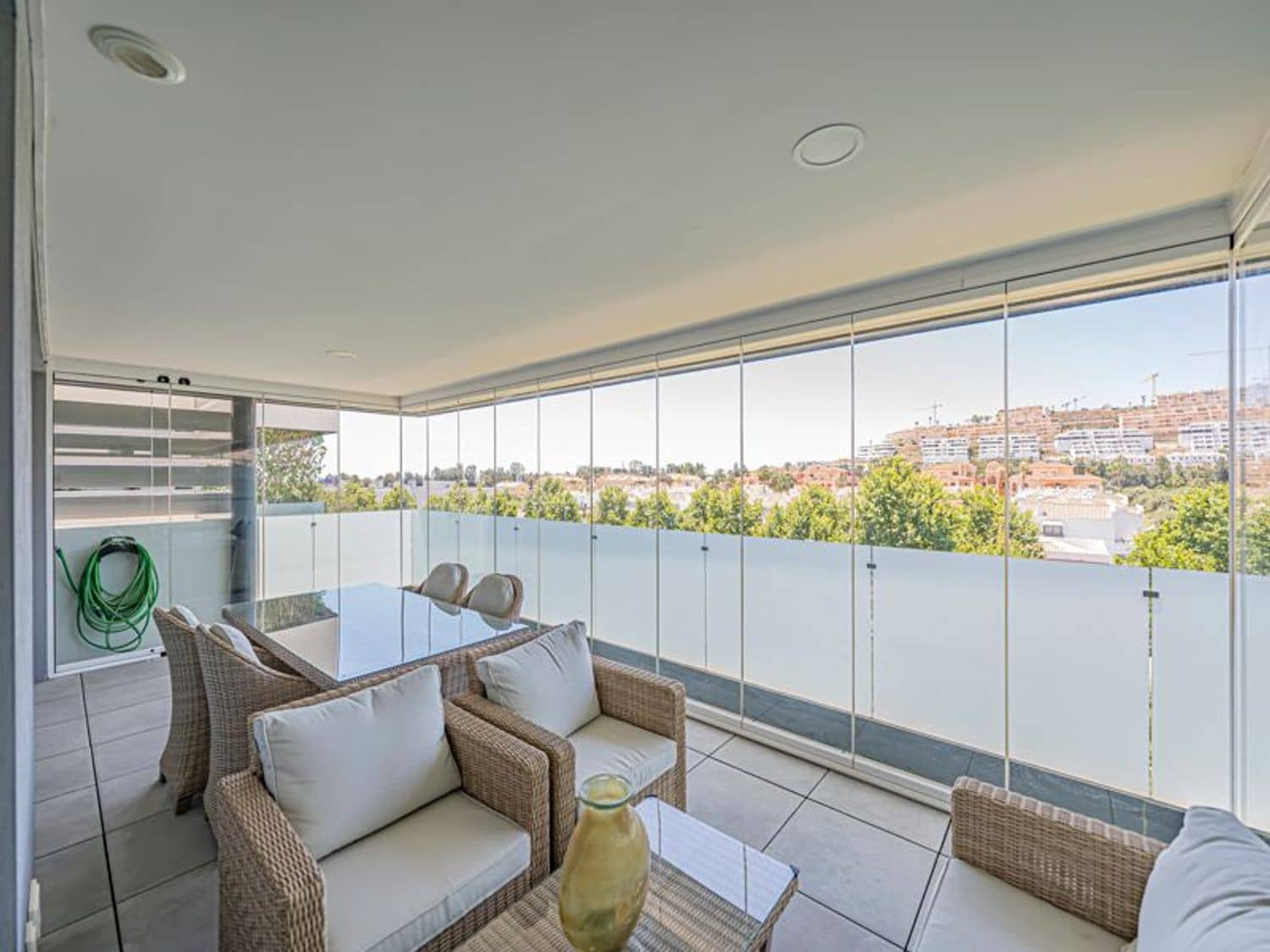 3 bedroom Apartment for sale in Las Lagunas de Mijas with pool garage - € 690,000 (Ref: 9870575)