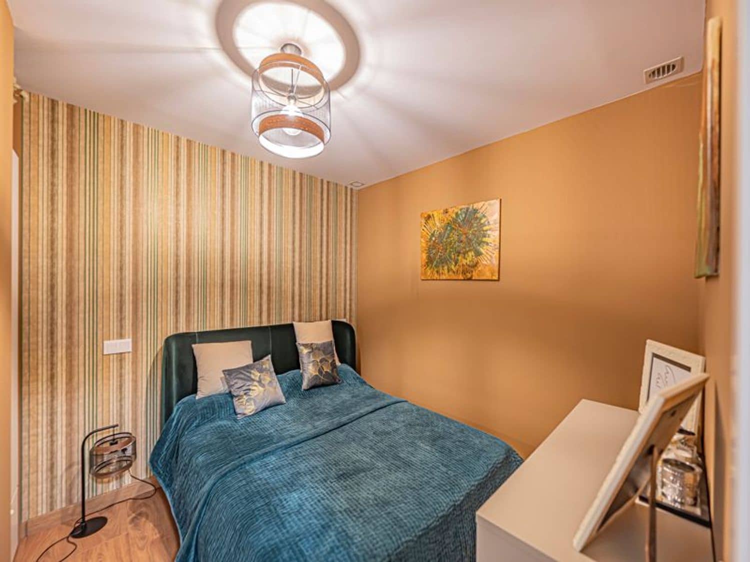 5 sovrum Lägenhet till salu i Benahavis med pool garage - 1 000 000 € (Ref: 9877791)