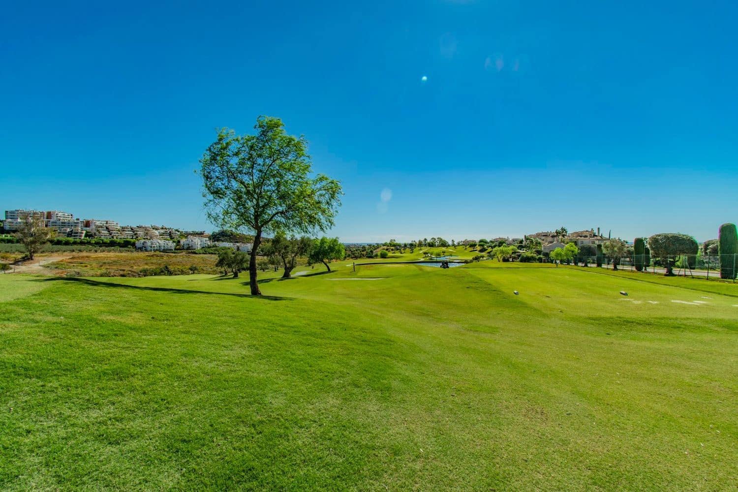 3 sovrum Lägenhet att hyra i Benahavis med pool garage - 5 000 € (Ref: 9885356)