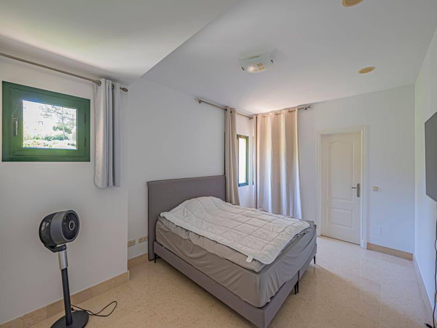 3 soverom Leilighet til salgs i Benahavis med svømmebasseng garasje - € 1 350 000 (Ref: 9885357)