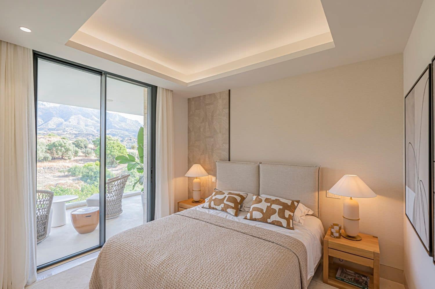 2 chambre Appartement à vendre à Aloha Golf avec piscine garage - 1 150 000 € (Ref: 9889643)