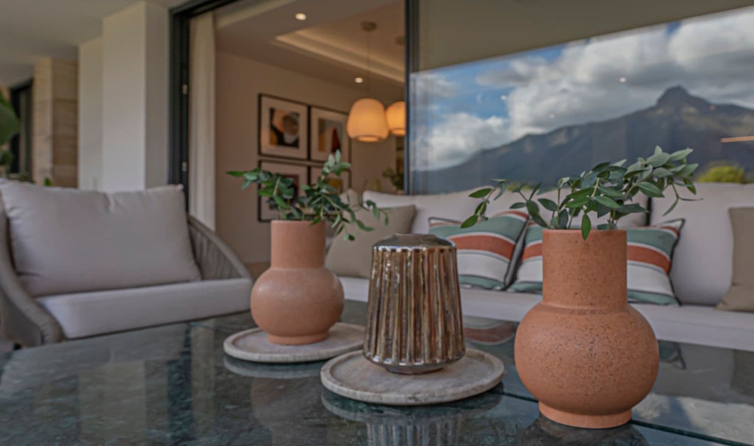 2 chambre Appartement à vendre à Aloha Golf avec piscine garage - 1 150 000 € (Ref: 9889643)