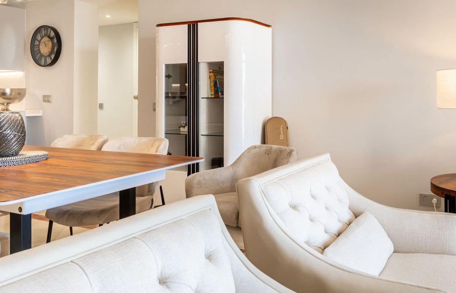 3 quarto Apartamento para venda em New Golden Mile com piscina garagem - 950 000 € (Ref: 9889646)
