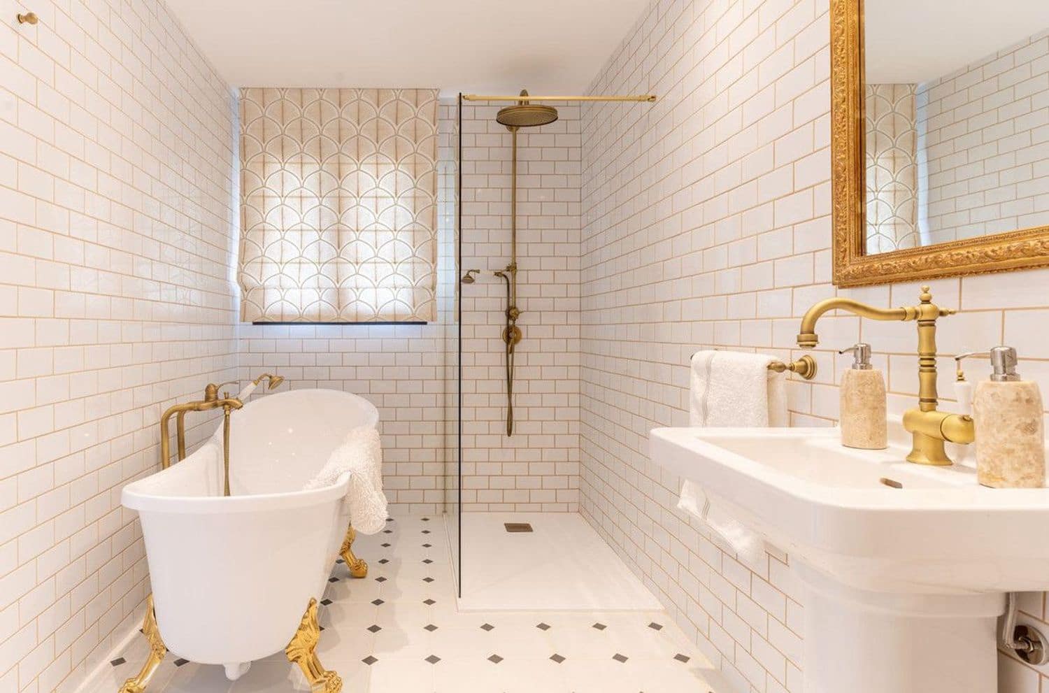 3 quarto Apartamento para venda em New Golden Mile com piscina garagem - 950 000 € (Ref: 9889646)