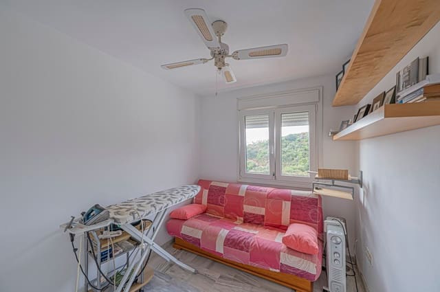 Maison de Ville de 5 chambres à louer à Bello Horizonte - Lindasol, Marbella avec garage - 2 600 € (Ref: 9916414)