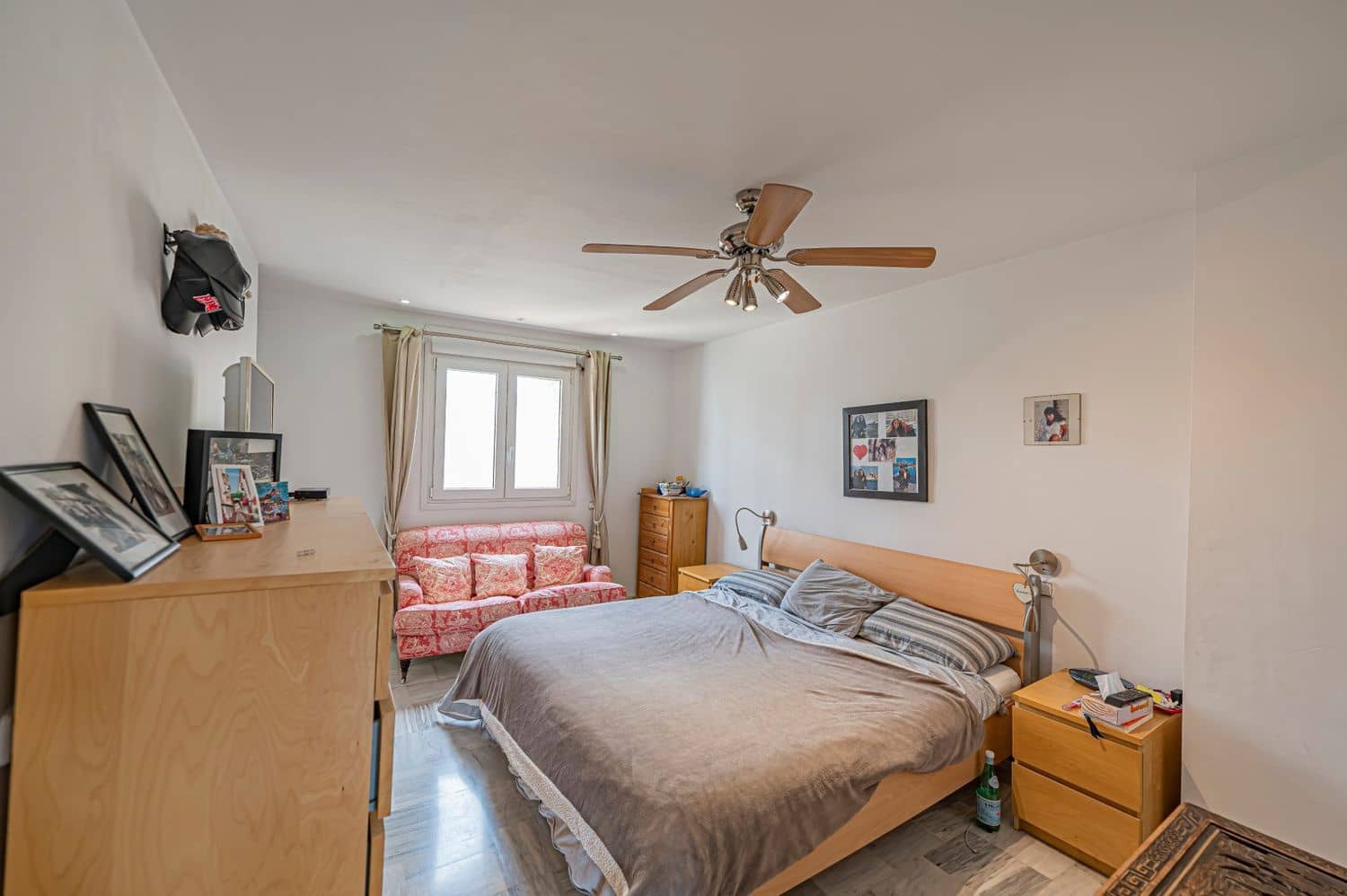 Maison de Ville de 5 chambres à louer à Marbella avec garage - 2 600 € (Ref: 9916414)