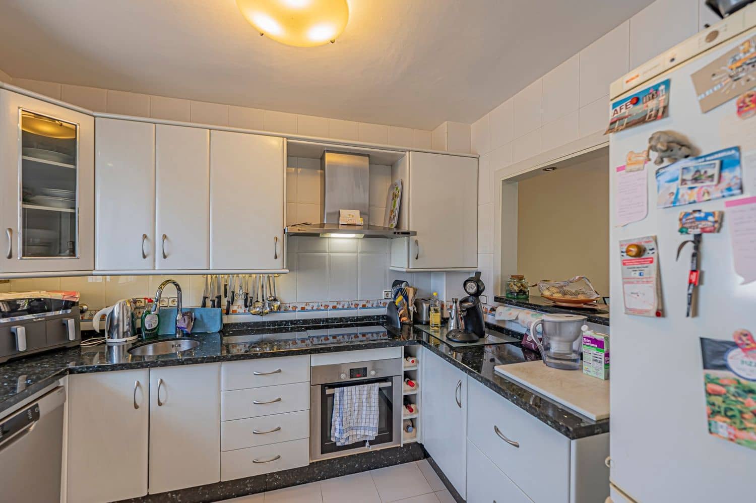 Maison de Ville de 5 chambres à louer à Marbella avec garage - 2 600 € (Ref: 9916414)