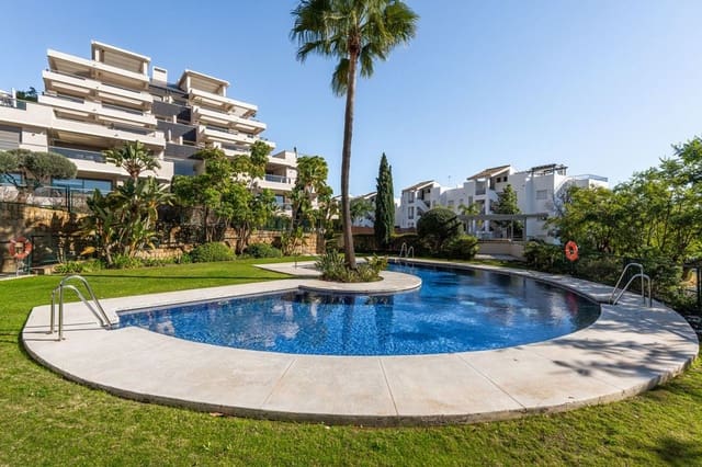 3 soveværelse Lejlighed til salg i Los Arqueros - Puerto del Almendro, Benahavís med swimmingpool garage - € 825.000 (Ref: 9916415)