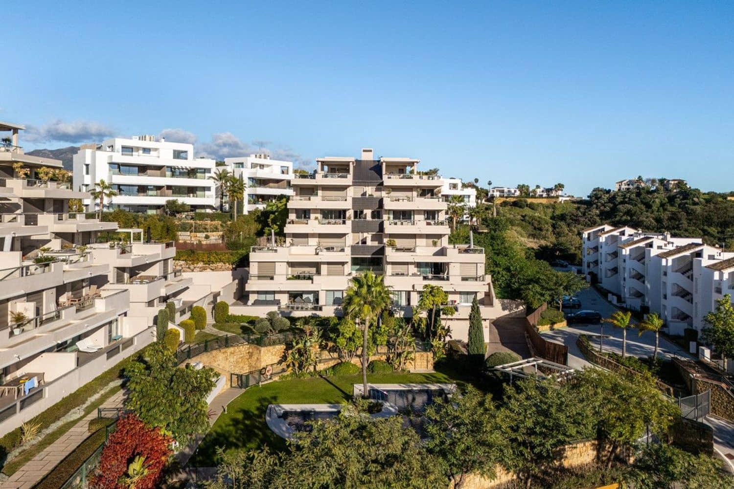 3 soveværelse Lejlighed til salg i Benahavis med swimmingpool garage - € 825.000 (Ref: 9916415)
