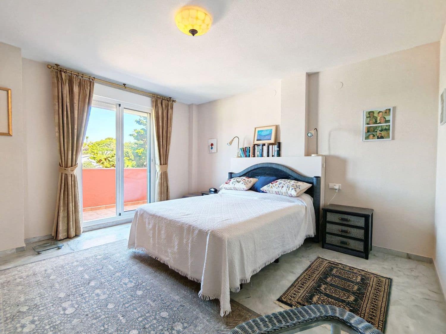 3 bedroom Apartment for sale in Costabella with pool garage - € 1,150,000 (Ref: 9916416)