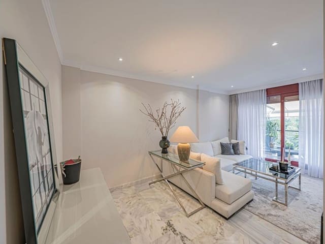 1 soveværelse Lejlighed til salg i Los Flamingos, Benahavís med swimmingpool garage - € 286.000 (Ref: 9916420)