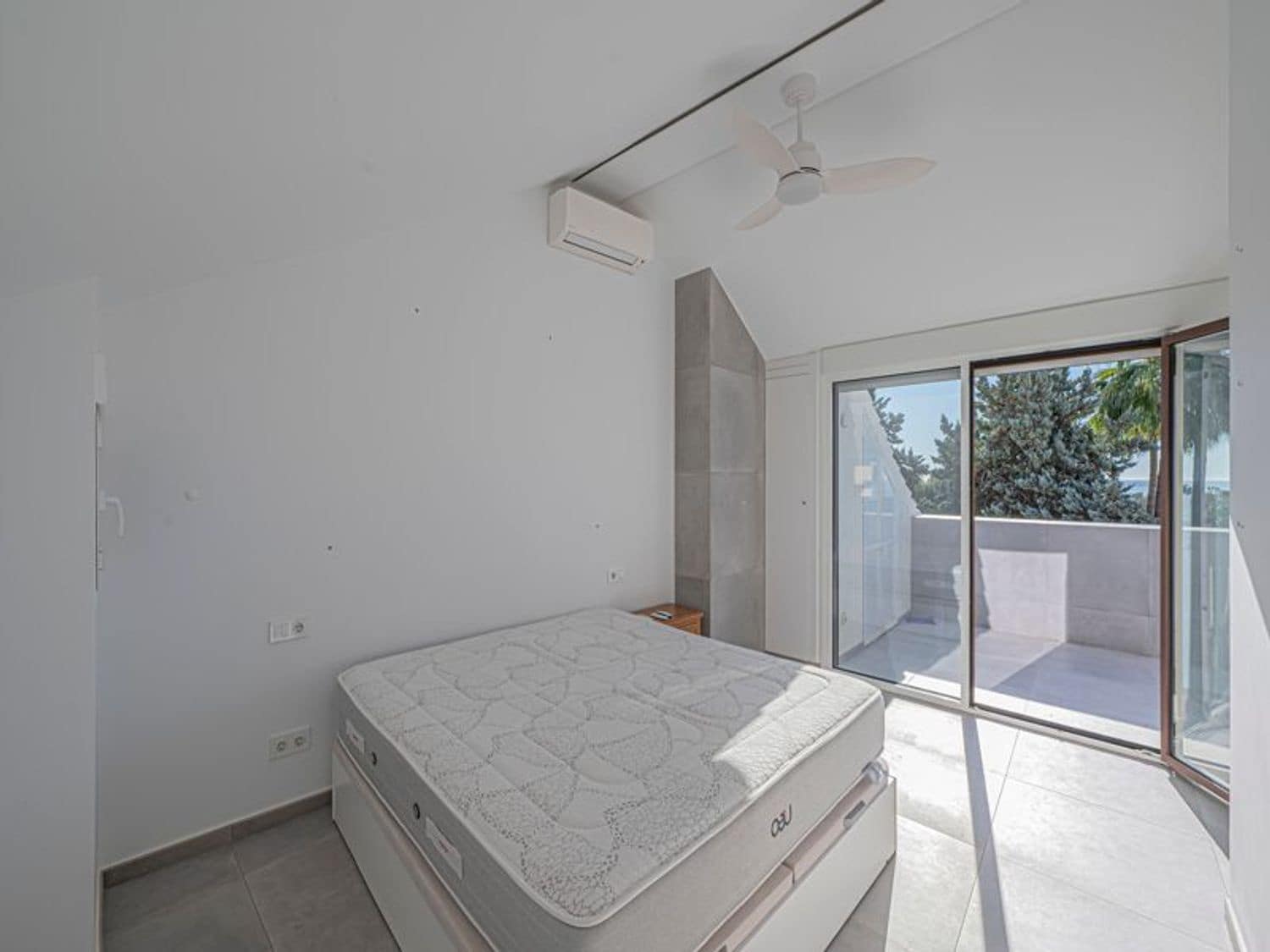 3 slaapkamer Huis te koop in Golden Mile met zwembad garage - € 730.000 (Ref: 9916424)
