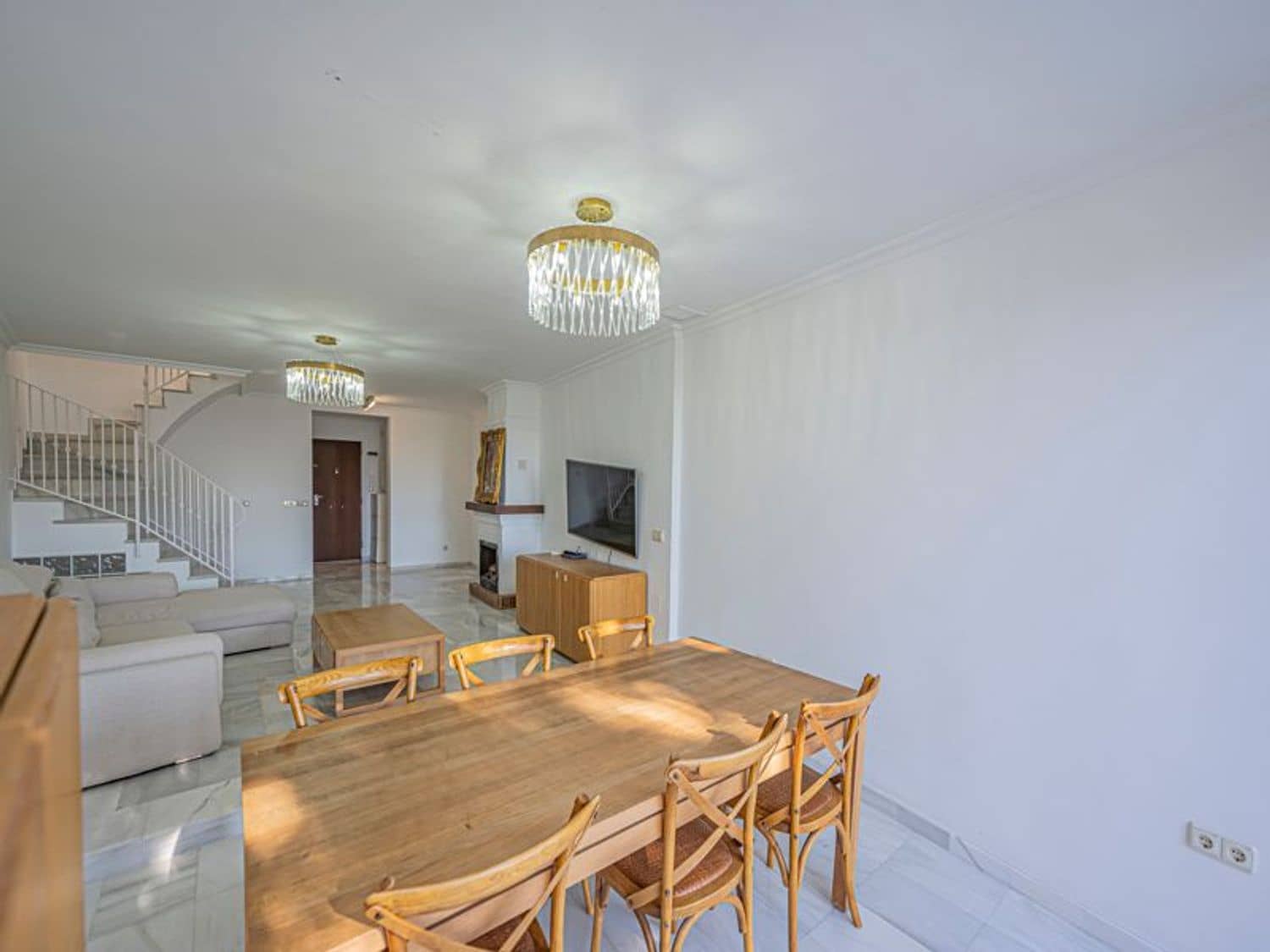 3 slaapkamer Huis te koop in Golden Mile met zwembad garage - € 730.000 (Ref: 9916424)