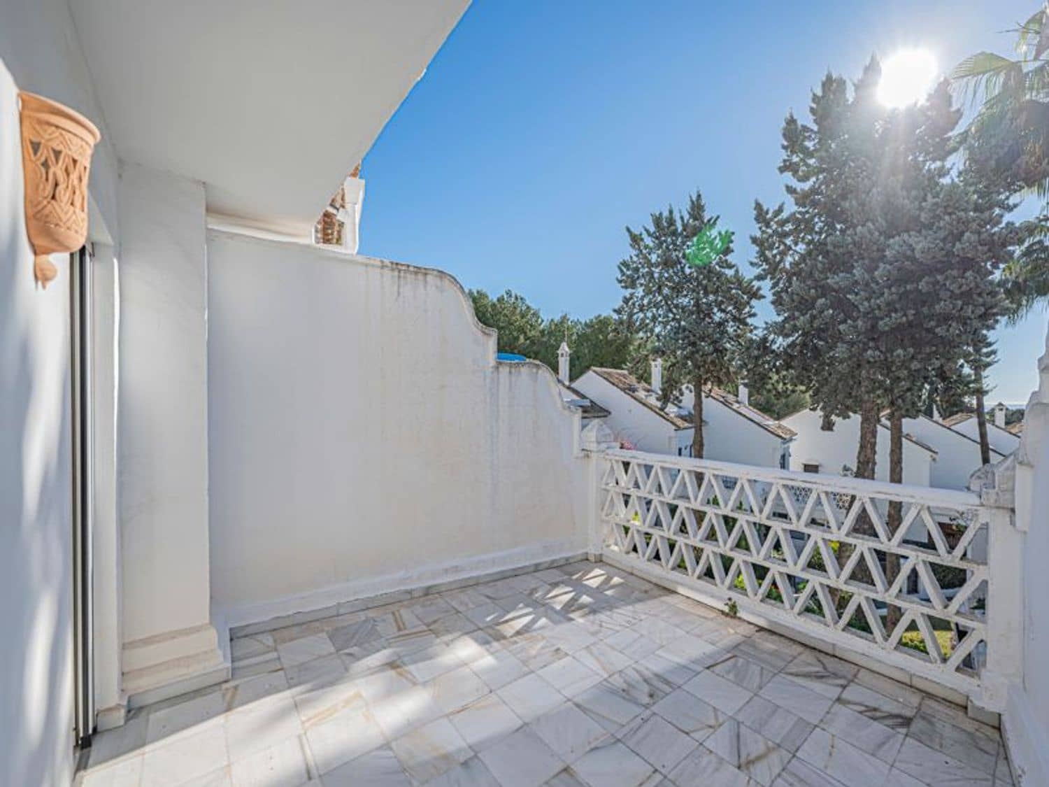 3 slaapkamer Huis te koop in Golden Mile met zwembad garage - € 730.000 (Ref: 9916424)