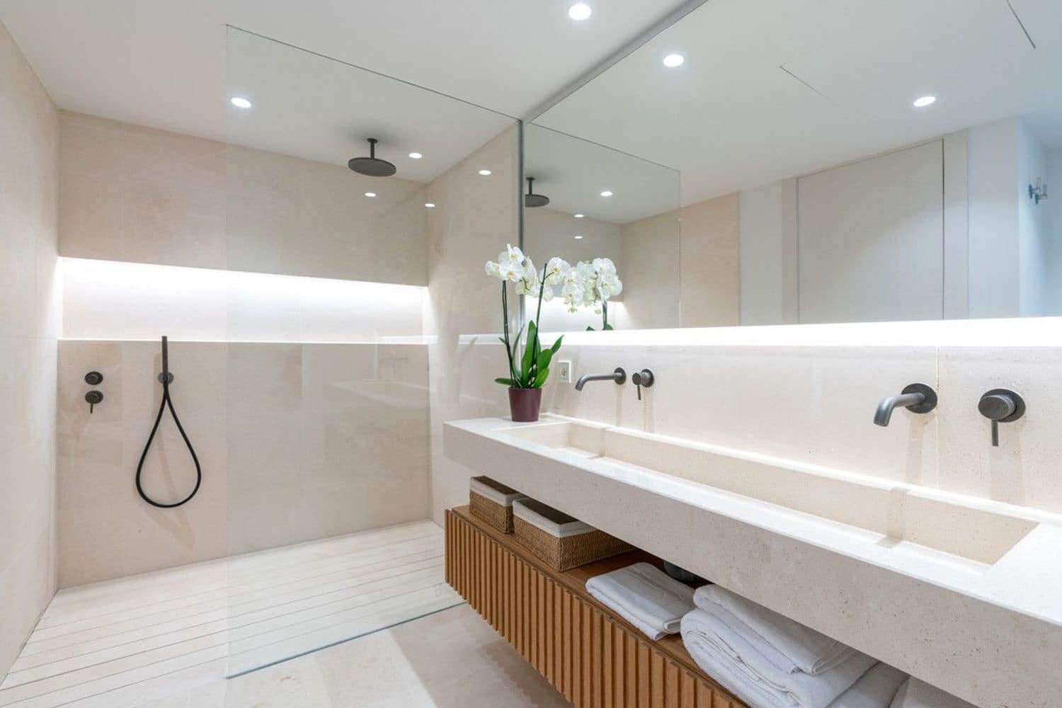 5 slaapkamer Huis te koop in Marbella met garage - € 2.420.000 (Ref: 9916430)