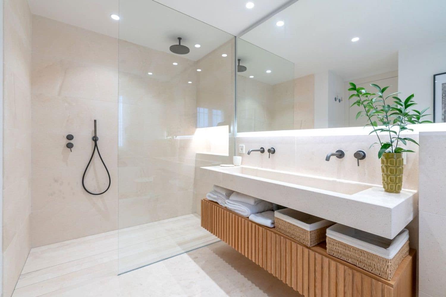 5 slaapkamer Huis te koop in Marbella met garage - € 2.420.000 (Ref: 9916430)
