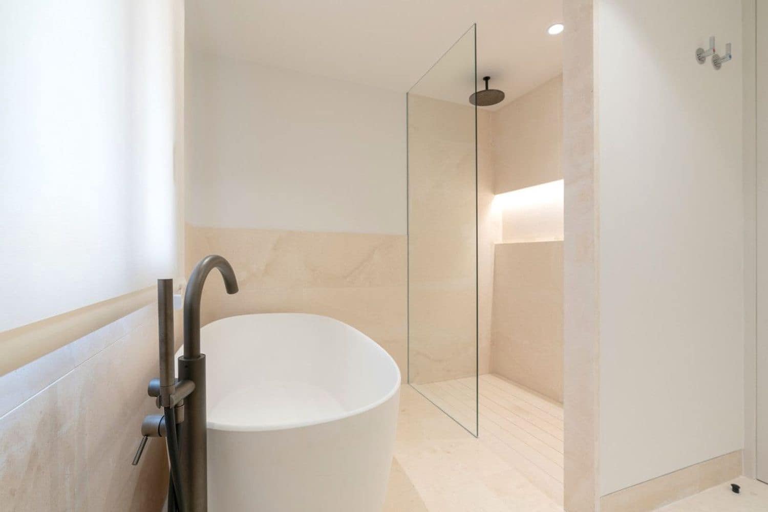 5 slaapkamer Huis te koop in Marbella met garage - € 2.420.000 (Ref: 9916430)