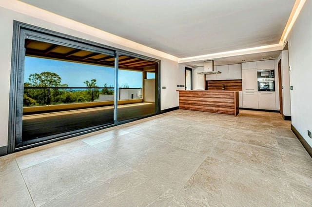 3 makuuhuone Huoneisto myytävänä paikassa Los Naranjos, Marbella mukana uima-altaan 
autotalli - 795 000 € (Ref: 9916431)