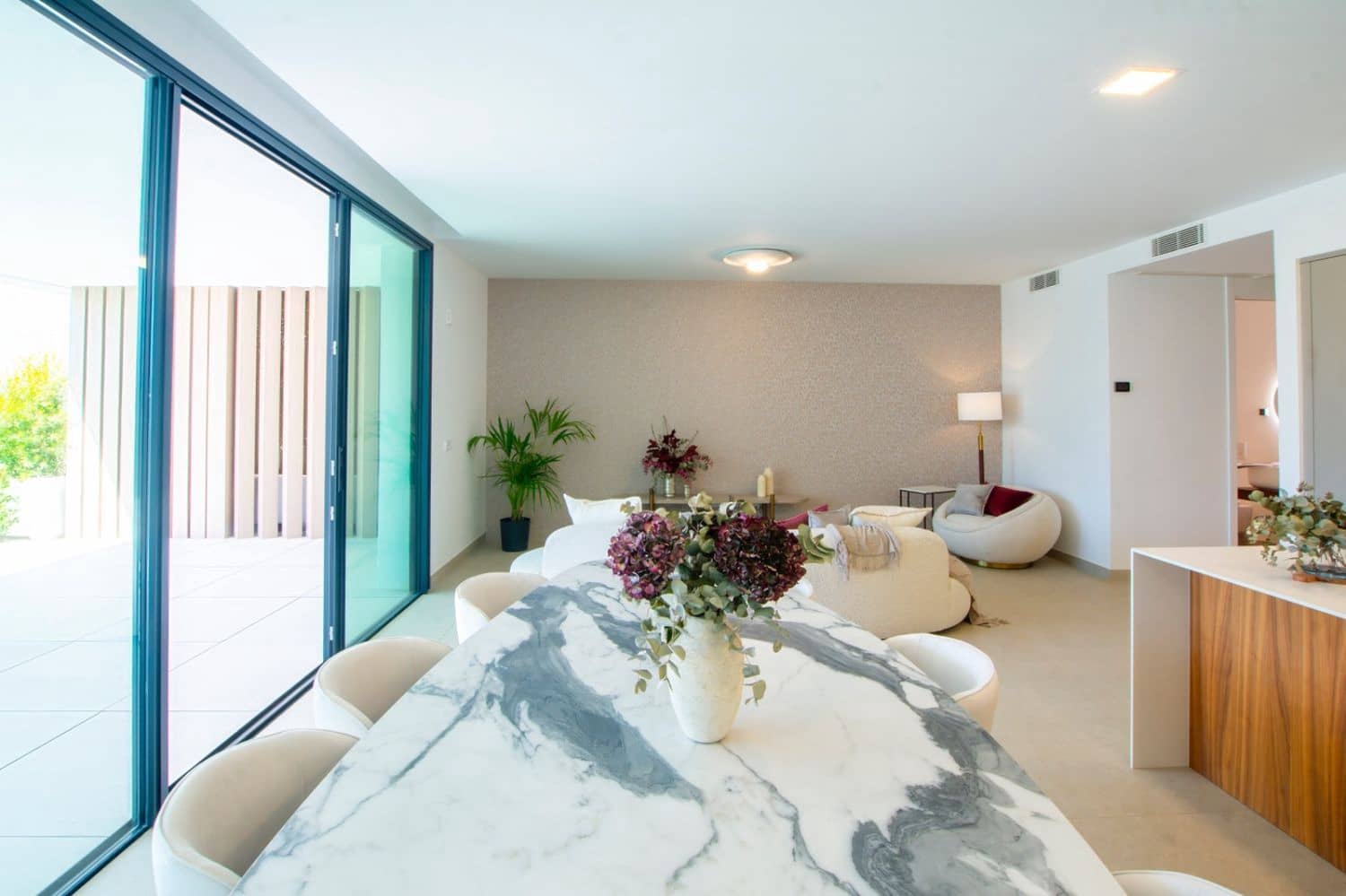 3 slaapkamer Appartement te koop in Marbella met zwembad garage - € 1.150.000 (Ref: 9916433)
