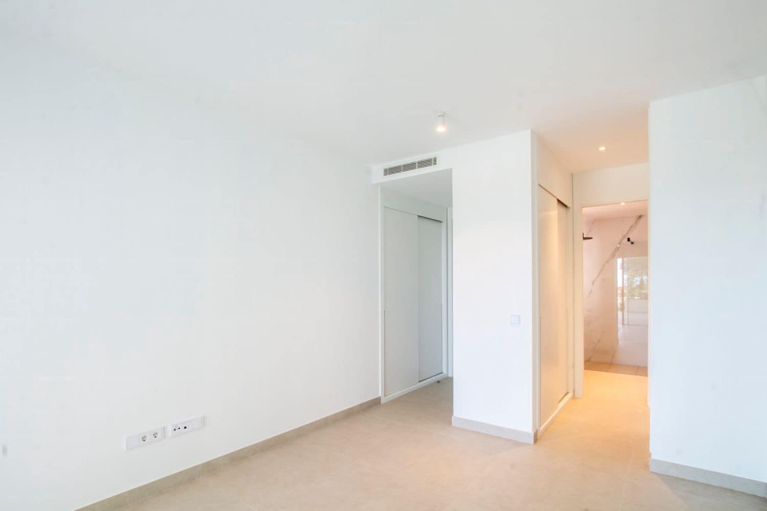 3 slaapkamer Appartement te koop in Marbella met zwembad garage - € 1.150.000 (Ref: 9916433)
