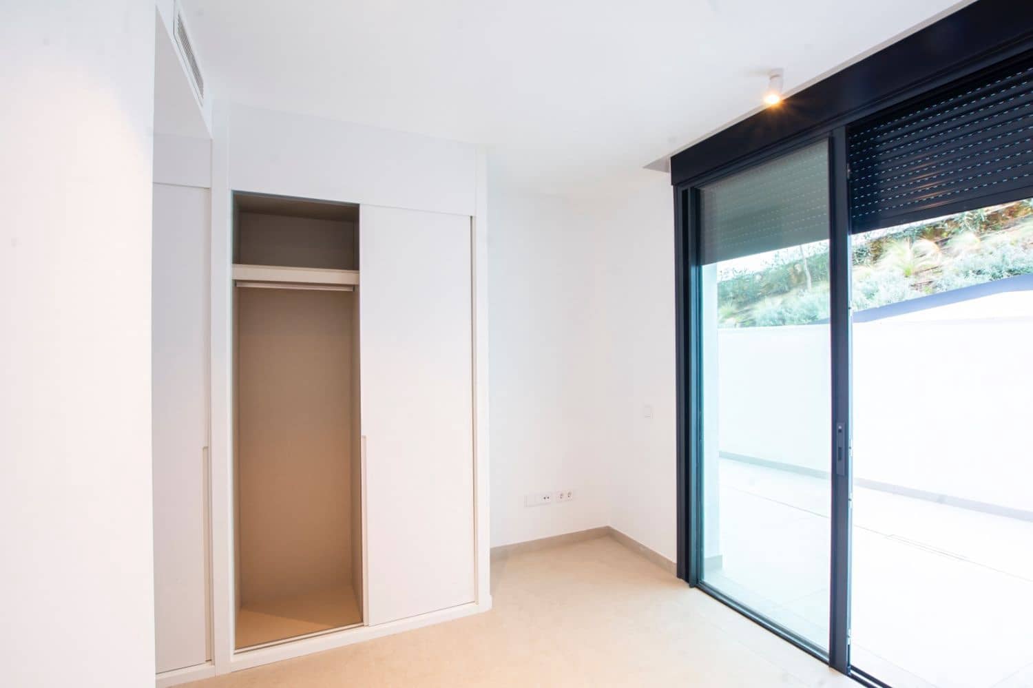 3 slaapkamer Appartement te koop in Marbella met zwembad garage - € 1.150.000 (Ref: 9916433)