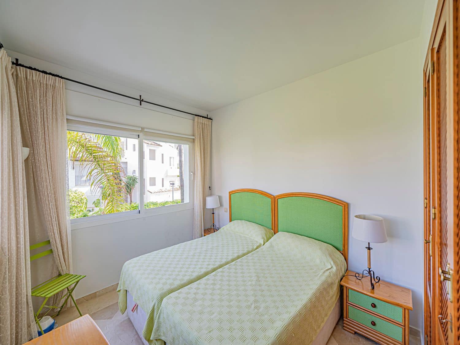 3 bedroom Apartment for sale in New Golden Mile with pool garage - € 715,000 (Ref: 9916435)