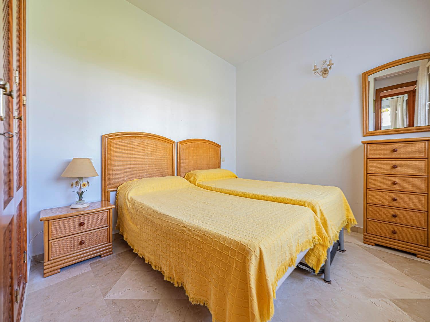 3 bedroom Apartment for sale in New Golden Mile with pool garage - € 715,000 (Ref: 9916435)