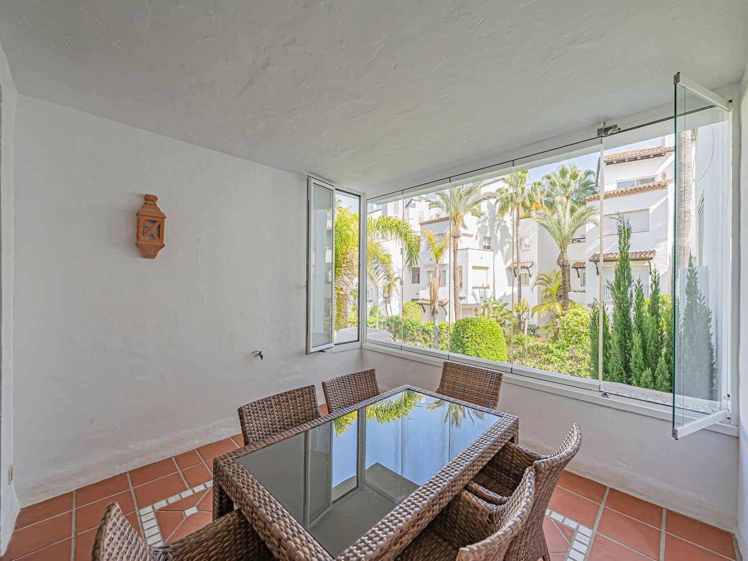 3 bedroom Apartment for sale in New Golden Mile with pool garage - € 715,000 (Ref: 9916435)