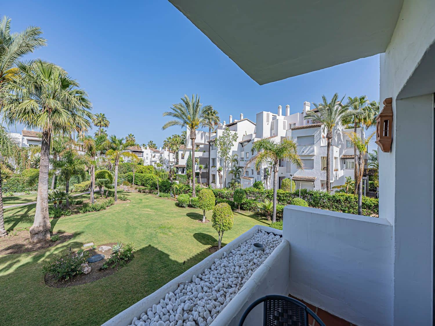 3 bedroom Apartment for sale in New Golden Mile with pool garage - € 715,000 (Ref: 9916435)
