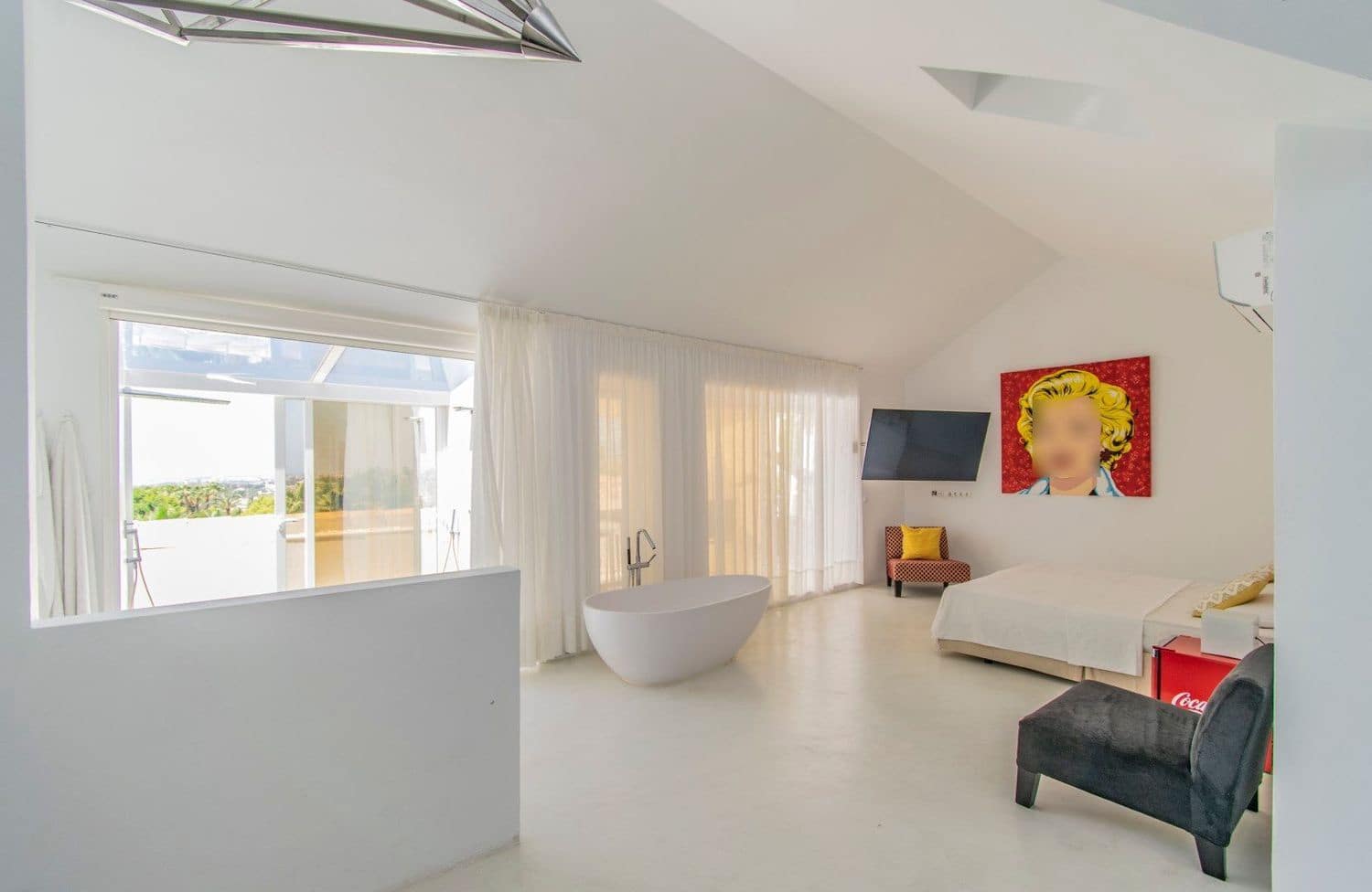 3 bedroom Apartment for sale in Golden Mile with pool garage - € 2,400,000 (Ref: 9916438)