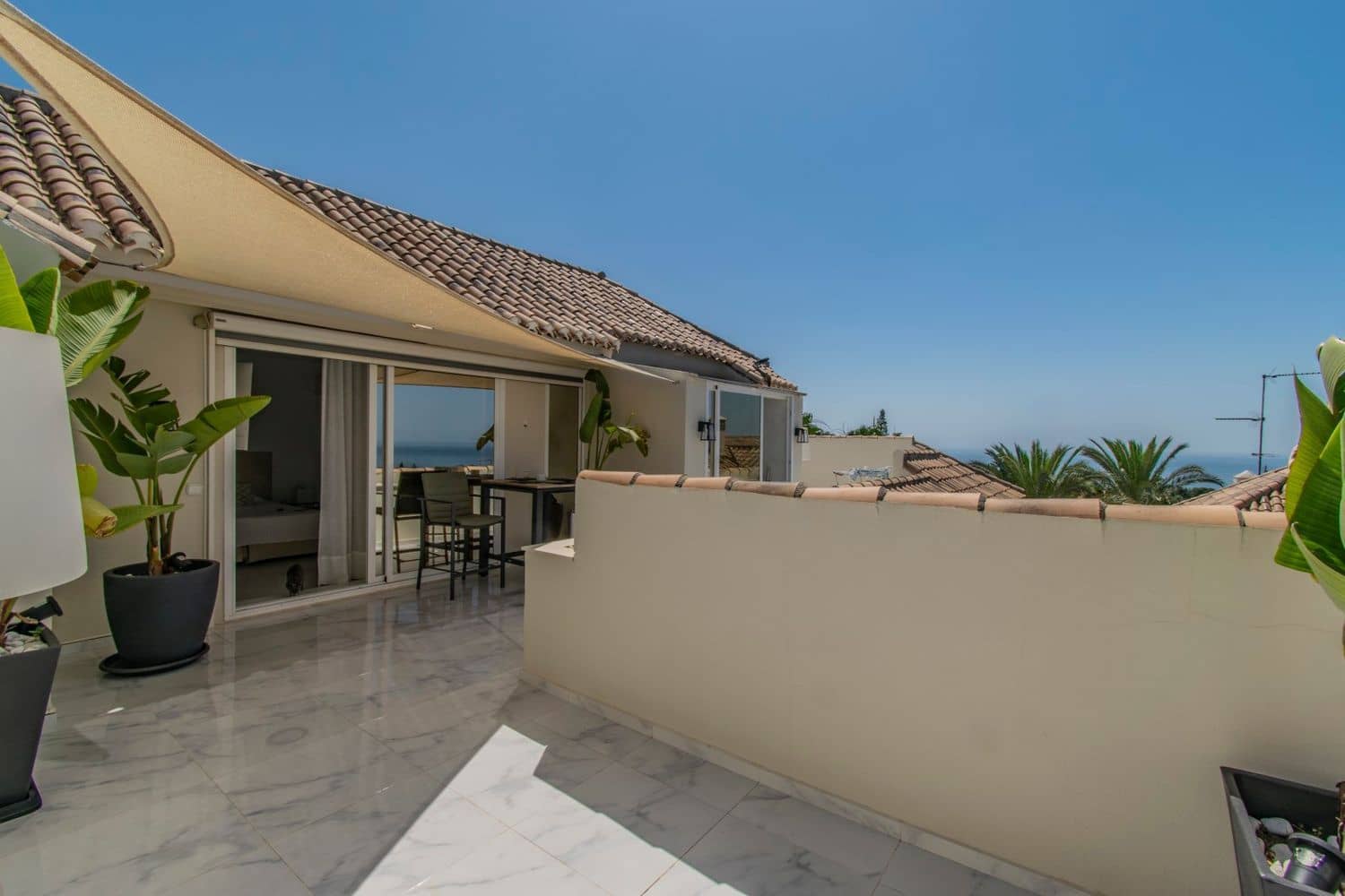 3 bedroom Apartment for sale in Golden Mile with pool garage - € 2,400,000 (Ref: 9916438)