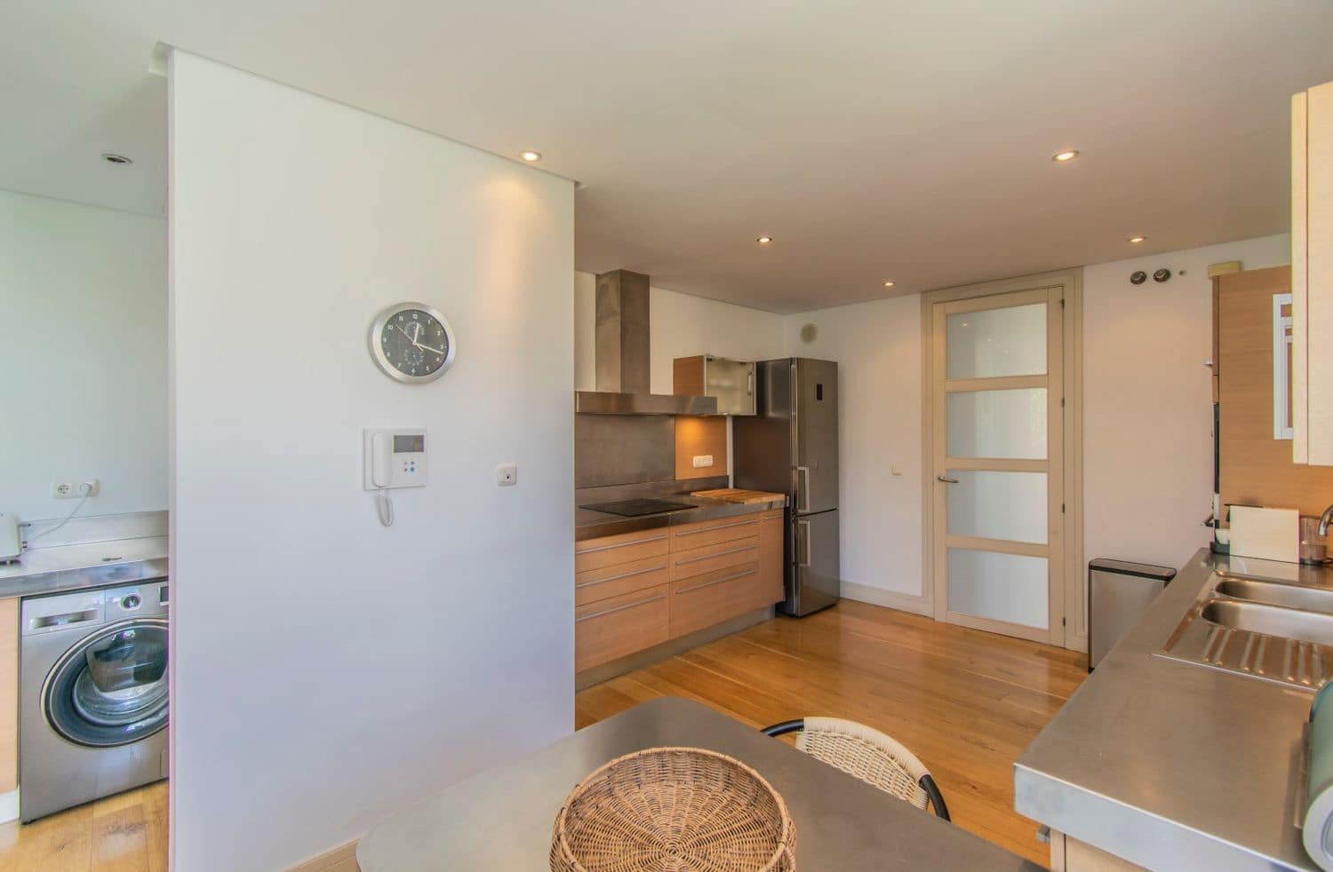 3 bedroom Apartment for sale in Golden Mile with pool garage - € 2,400,000 (Ref: 9916438)