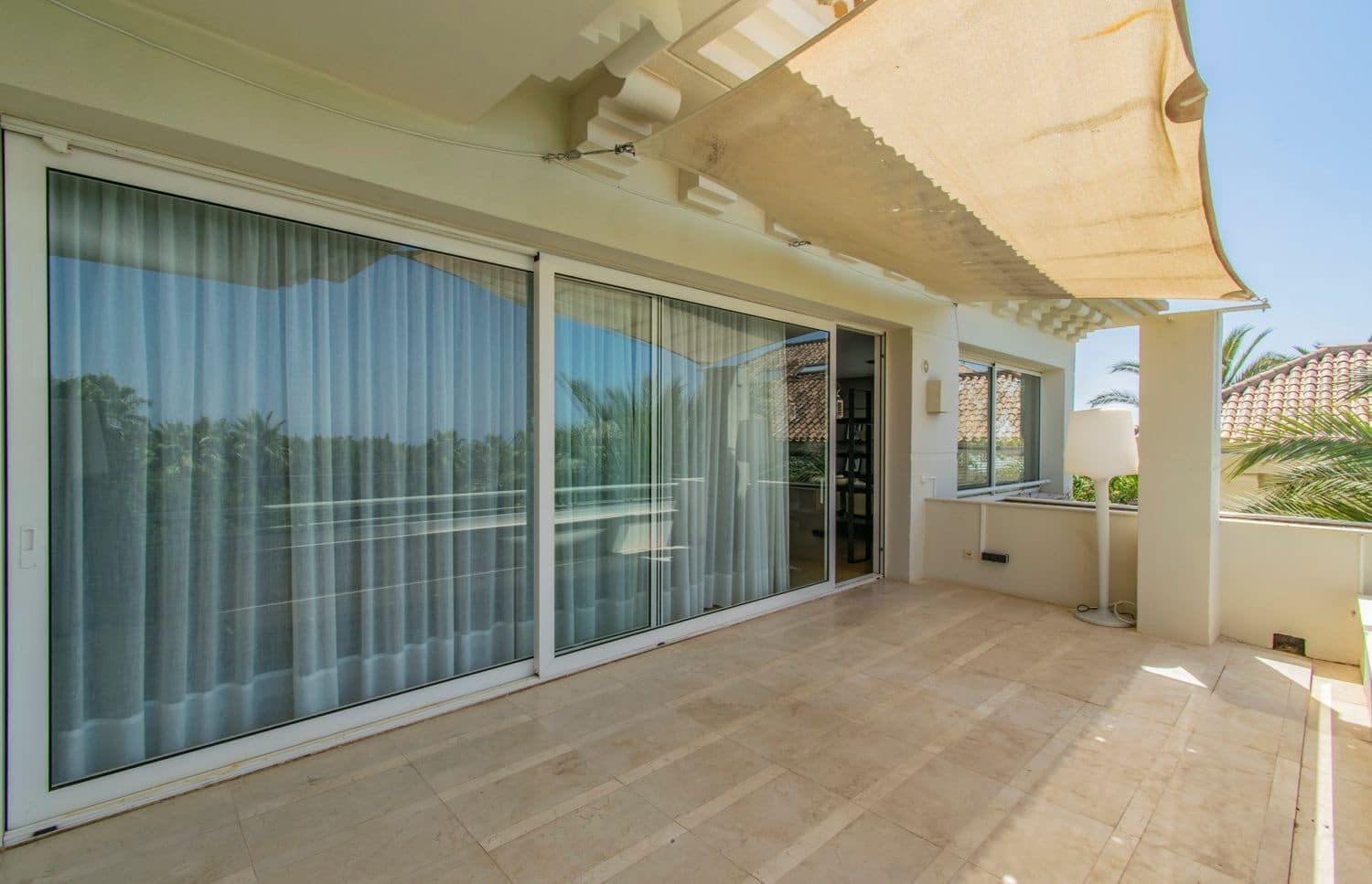 3 bedroom Apartment for sale in Golden Mile with pool garage - € 2,400,000 (Ref: 9916438)